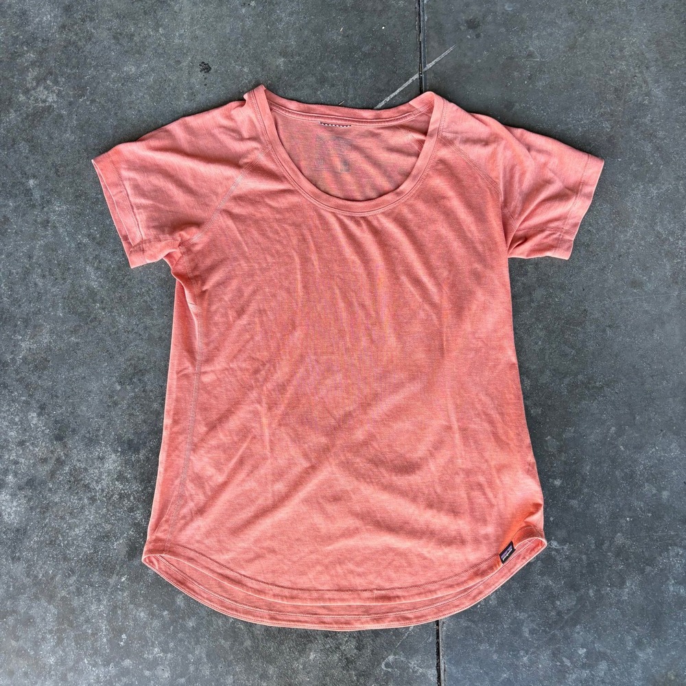 Patagonia Capilene Cool Trail Shirt Women's Medium Mellow Melon Outdoor Hiking